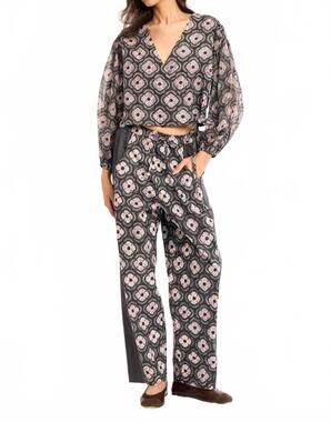 NEW RUJUTA SHETH sol long-sleeve top in charcoal botanica